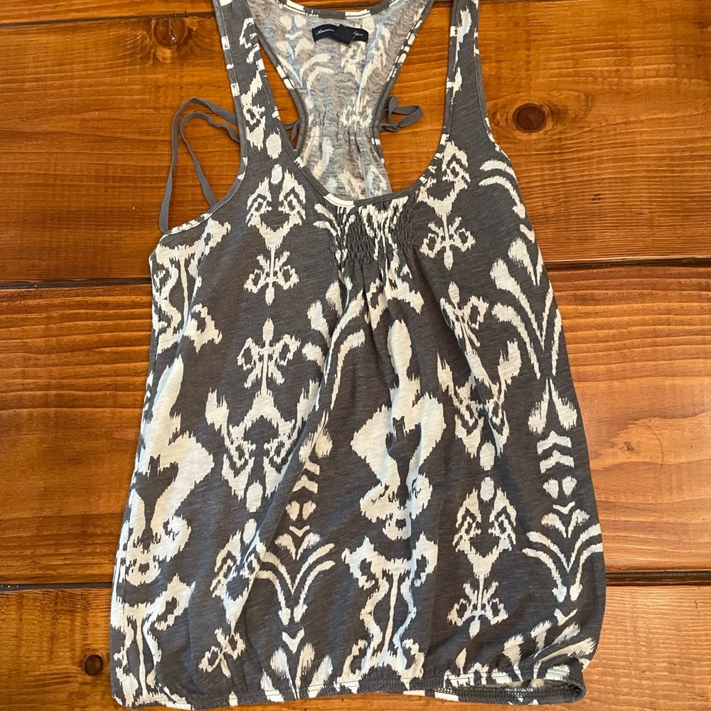 American Eagle XS grey tank